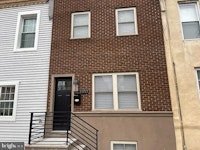 Photo of 2353 Moore Street