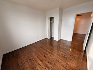 //hemlane-production.s3.amazonaws.com/uploads/property_listing_photos/b91a382b-5a37-45f9-9d72-5d6245c77ab1/WhatsApp Image 2026-03-20 at 16.55.51 (3).jpeg