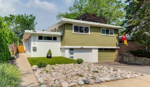 //hemlane-production.s3.amazonaws.com/uploads/property_listing_photos/bd13000e-7a02-44c9-a859-a31b24ca3889/Screenshot 2025-12-03 115309.jpg