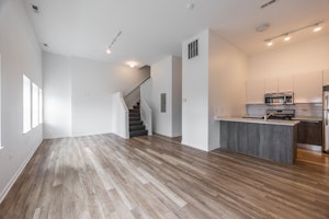 //hemlane-production.s3.amazonaws.com/uploads/property_listing_photos/bec4d60b-27a4-426c-9f98-d3fa99278ac3/2700 West North Ave. #202 Chicago (Humboldt Park) Unit Photo 1.jpg