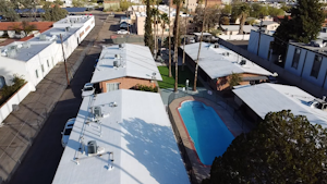 //hemlane-production.s3.amazonaws.com/uploads/property_listing_photos/c3aee712-eed7-4c3d-b1be-312f6b3ffb2b/Photo Jan 09 2025, 9 44 59 AM (5) (1).png