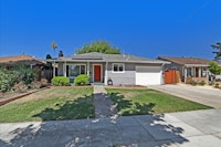 Photo of 541 Richmond Avenue