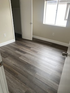 //hemlane-production.s3.amazonaws.com/uploads/property_listing_photos/c5df1daf-1699-46bc-9aa3-b5992cb03eb0/Photo Mar 01 2023, 1 48 15 PM.jpg