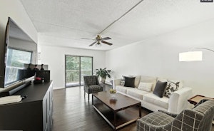 //hemlane-production.s3.amazonaws.com/uploads/property_listing_photos/ca0cd85a-a50b-40b3-8042-118f3b3ba272/Screenshot 2025-11-06 184323.jpg