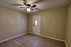 //hemlane-production.s3.amazonaws.com/uploads/property_listing_photos/d4604746-a311-4035-bf32-999ce9ba8188/Room 4A.jpg