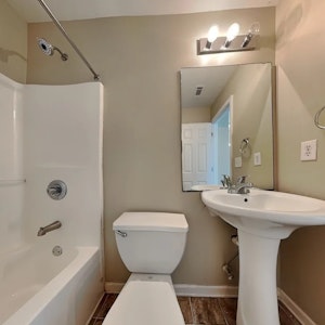 //hemlane-production.s3.amazonaws.com/uploads/property_listing_photos/d4822ae3-cf05-476c-b784-be49ff35041e/WhatsApp Image 2025-08-03 at 15.11.50_b1b2a3f9.jpg