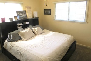 //hemlane-production.s3.amazonaws.com/uploads/property_listing_photos/d6110616-79a0-48bf-9f0b-b63420bd2eb7/5.jpg