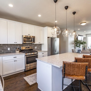 Gourmet kitchen