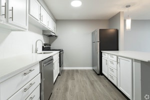 //hemlane-production.s3.amazonaws.com/uploads/property_listing_photos/d82080f8-69d3-40fe-b0c0-647a355be78c/RW_1.jpg