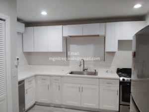 //hemlane-production.s3.amazonaws.com/uploads/property_listing_photos/dd5434ef-4f6f-42ef-b611-703ad44c15f0/6759436095643820997.jpg