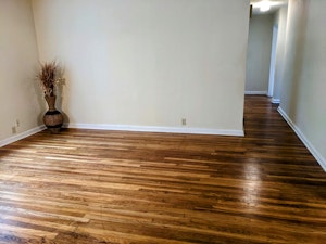 //hemlane-production.s3.amazonaws.com/uploads/property_listing_photos/dec94db6-c5e1-46d5-bd53-648efed0ad66/PXL_20231016_161911072~2 (1).jpg