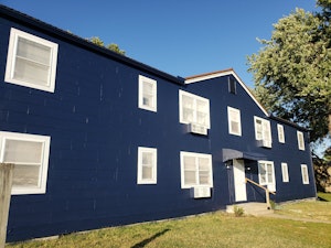//hemlane-production.s3.amazonaws.com/uploads/property_listing_photos/e1748248-5d3a-41aa-85b4-530fea133aab/20191017_170753.jpg