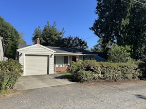 //hemlane-production.s3.amazonaws.com/uploads/property_listing_photos/e7511231-6ffb-469c-87ba-8c16fd8ad807/Street View m.HEIC