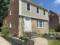 Photo of 2400 Ashurst Road, Unit upstairs