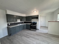 Photo of 312 Maple Street, Unit 2 - 1st FL R