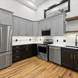 //hemlane-production.s3.amazonaws.com/uploads/property_listing_photos/f410f1eb-70d6-43f0-9095-40361331553d/TJohnson_Duhamel306-6.jpg