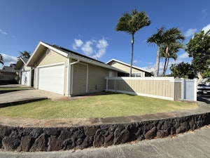 Pet friendly SFH with fenced yard