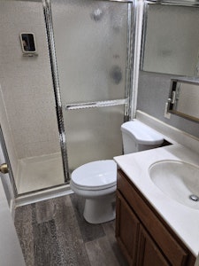//hemlane-production.s3.amazonaws.com/uploads/property_listing_photos/f555a1e1-e0b8-49fa-ba6d-46056987e167/20260928_112924.jpg