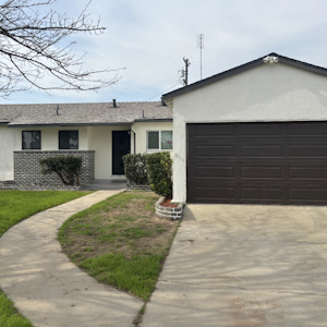 //hemlane-production.s3.amazonaws.com/uploads/property_listing_photos/f69b9801-6c53-437a-aa6a-e17626d7c9e5/Screenshot 2026-03-20 at 10.12.56 PM.png