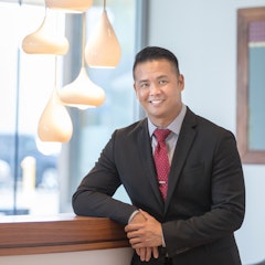 Aaron Tangonan, RE/MAX Honolulu
