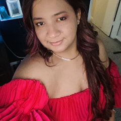 Keila Ucles, Cleaning services